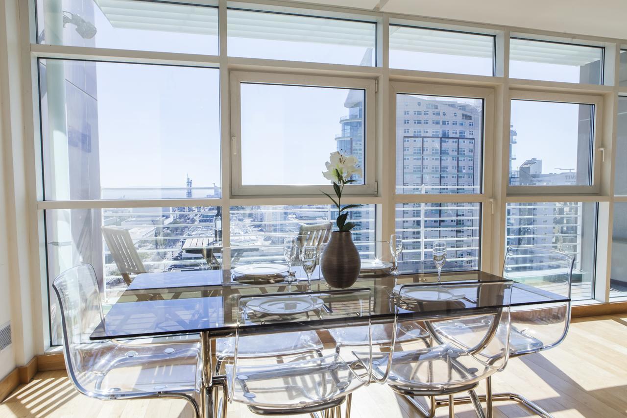 Rent4Rest Lisbon Parque Das Nacoes 17Th Floor River View Exterior photo